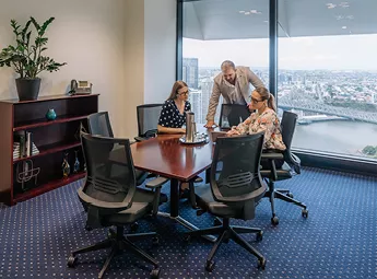 Servcorp’s meeting rooms offer premium services , allowing clients to focus solely on their meetings. 